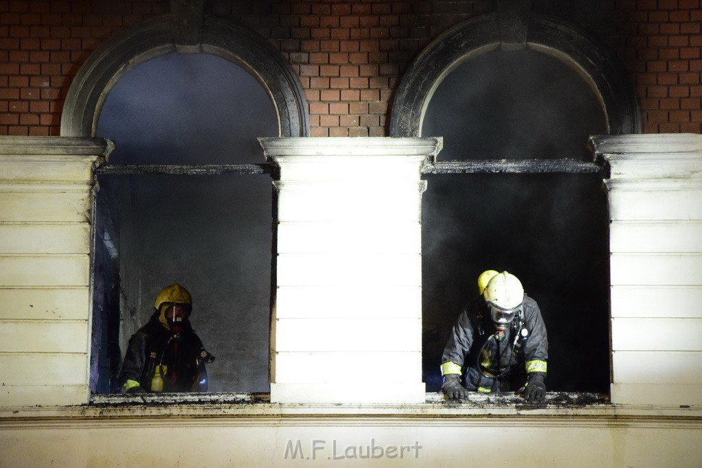 Feuer 2 Y Koeln Ehrenfeld Everhardtstr P195.JPG - Miklos Laubert